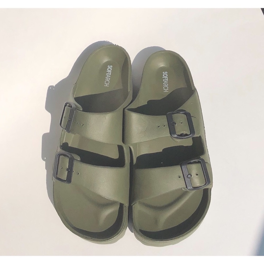 Soft Arch Green Double Buckle Sandals - Picture 4 of 5